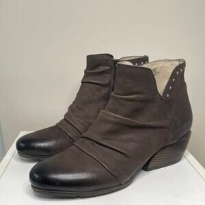 Miz‎ Mooz Ruched Slouchy Leather Studded Ankle Boots Booties Zipper Brown Sz 38